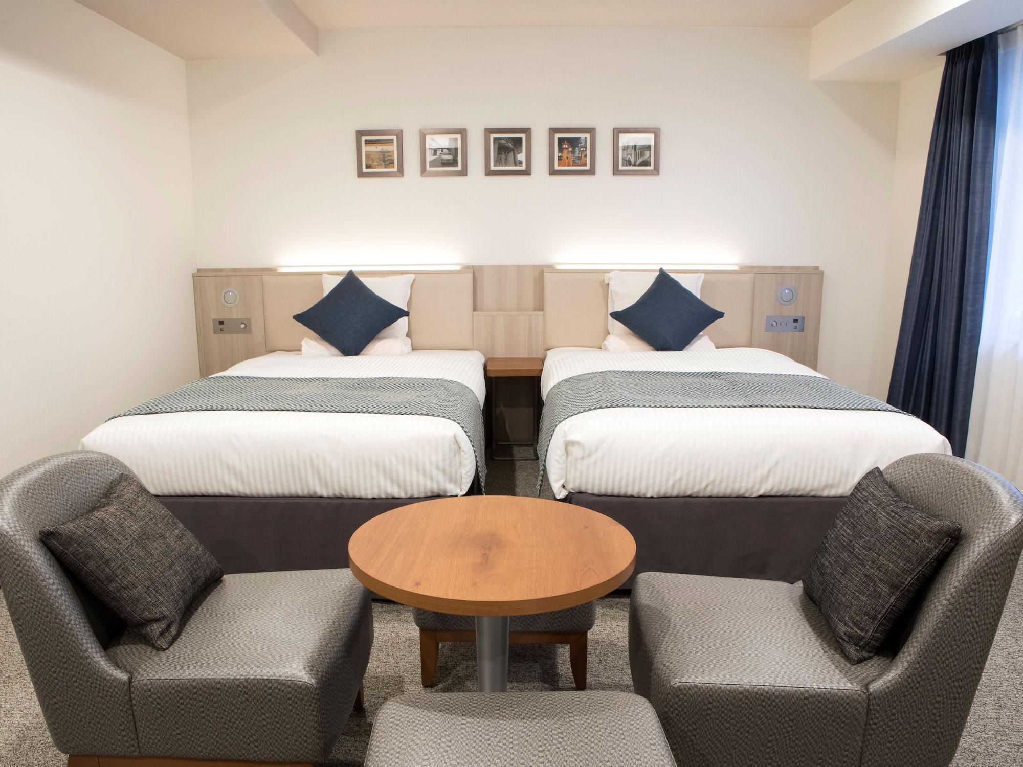 Hotel Mystays Midosuji Honmachi Osaka Exterior photo